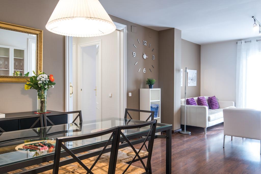 Be Barcelona Eixample Urquinaona II Apartment ภายนอก รูปภาพ