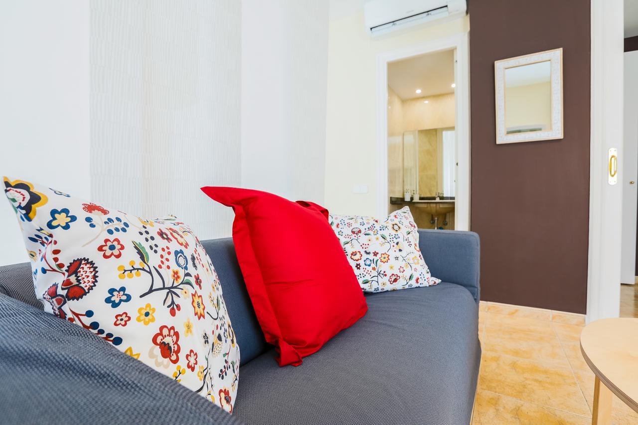 Be Barcelona Eixample Urquinaona II Apartment ภายนอก รูปภาพ
